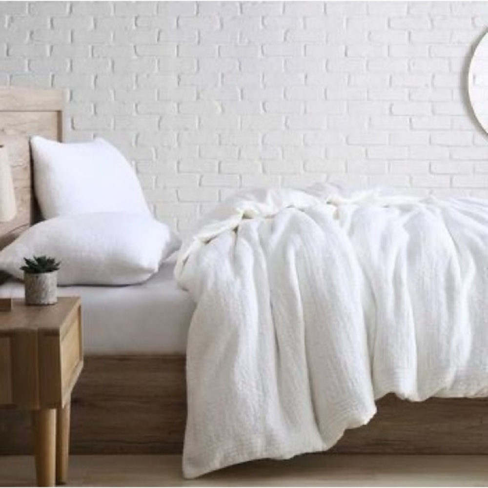 Sunday Citizen Snug Bamboo Full/Queen Duvet Cover & Sham Set in Off White